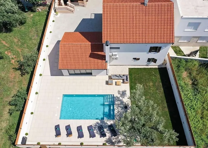 Villa Elaia
